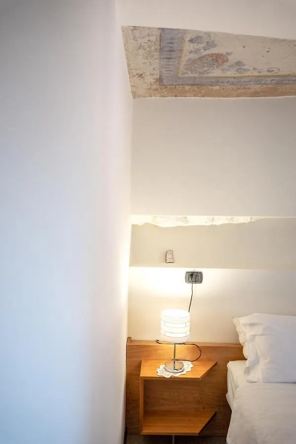 Apartmán Finestre Sul Teatro - Catania - Parking Included